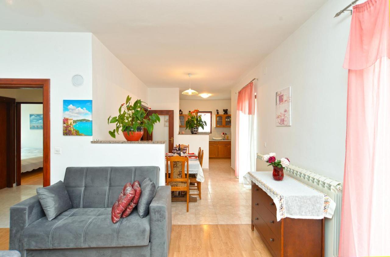 הוילה וודניאן House Smiljana 2059 מראה חיצוני תמונה