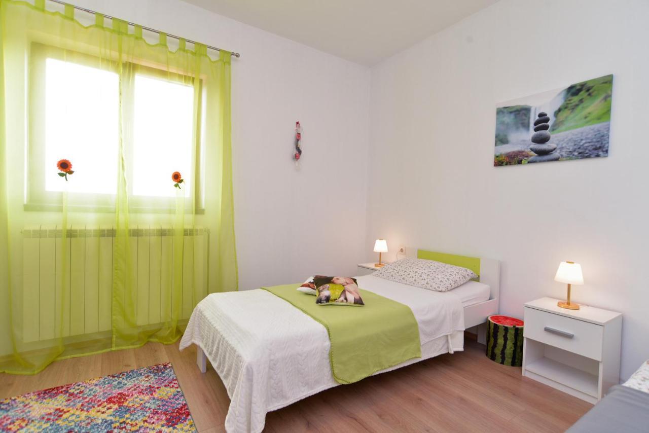 הוילה וודניאן House Smiljana 2059 מראה חיצוני תמונה